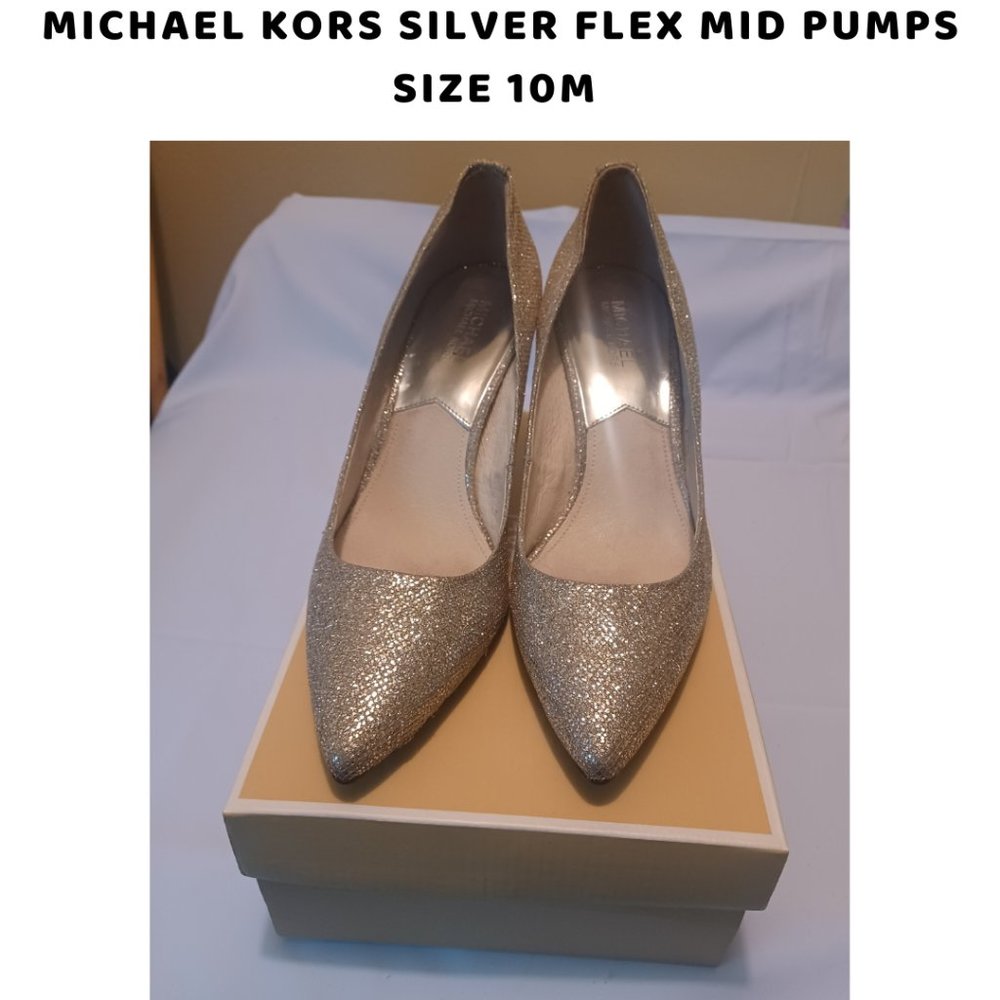 MICHAEL KORS SILVER GLITTER  FLEX MID PUMPS SIZE 10M